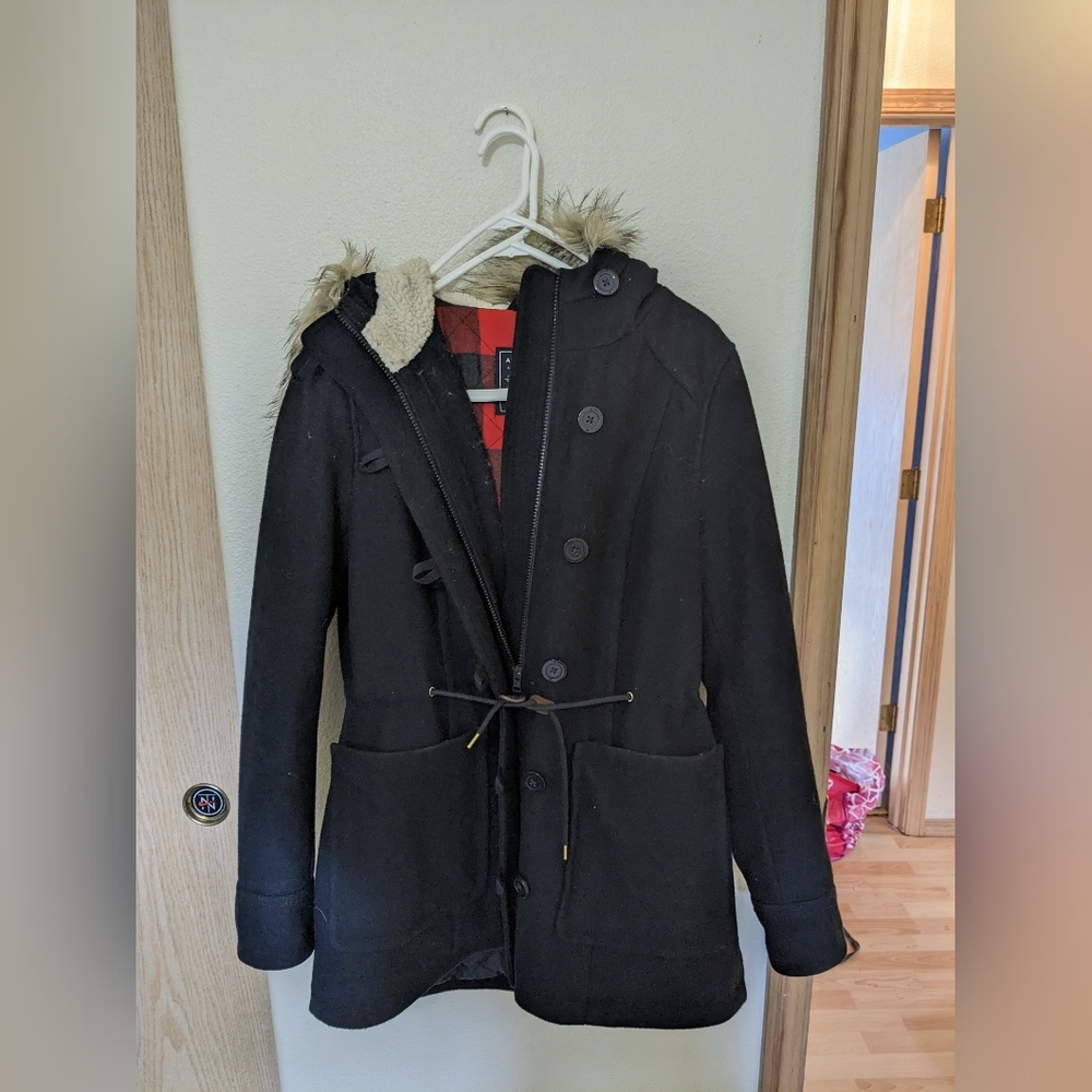 Large Navy American Eagle Peacoat